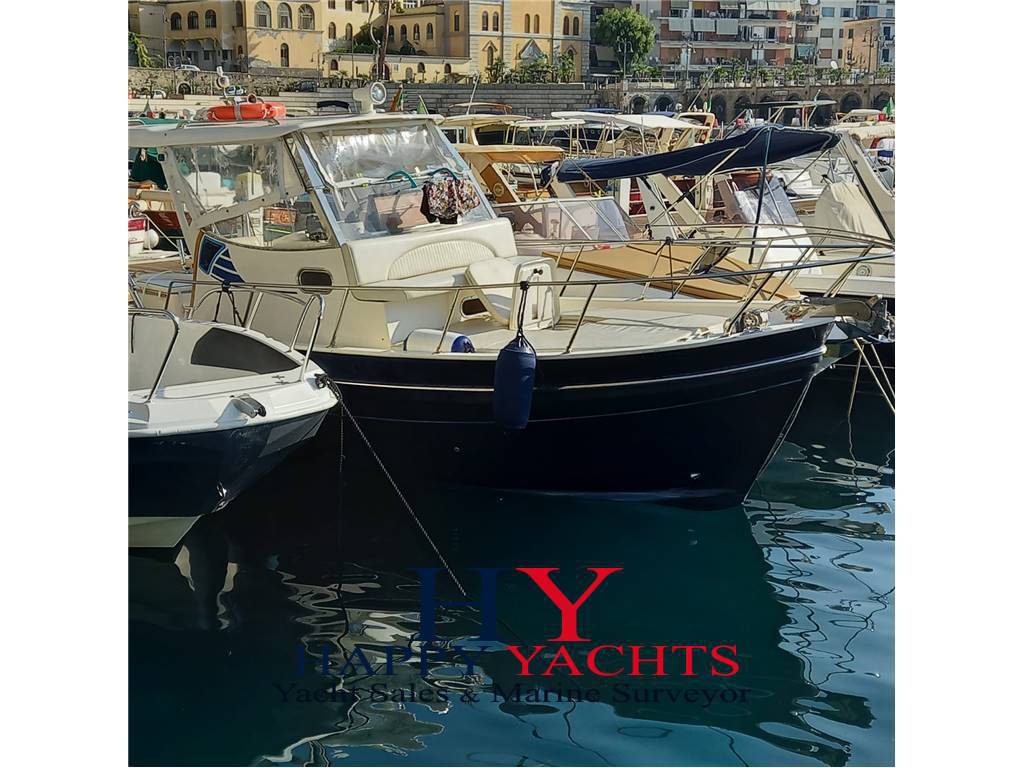 Cantiere ignenito 7.50 cabin