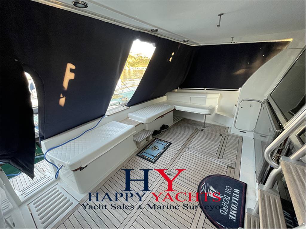 Ferretti yachts 45 altura fly