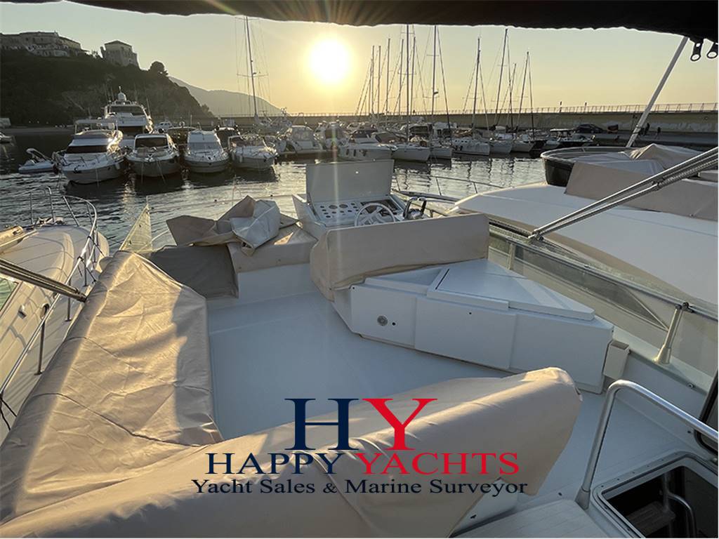 Ferretti yachts 45 altura fly