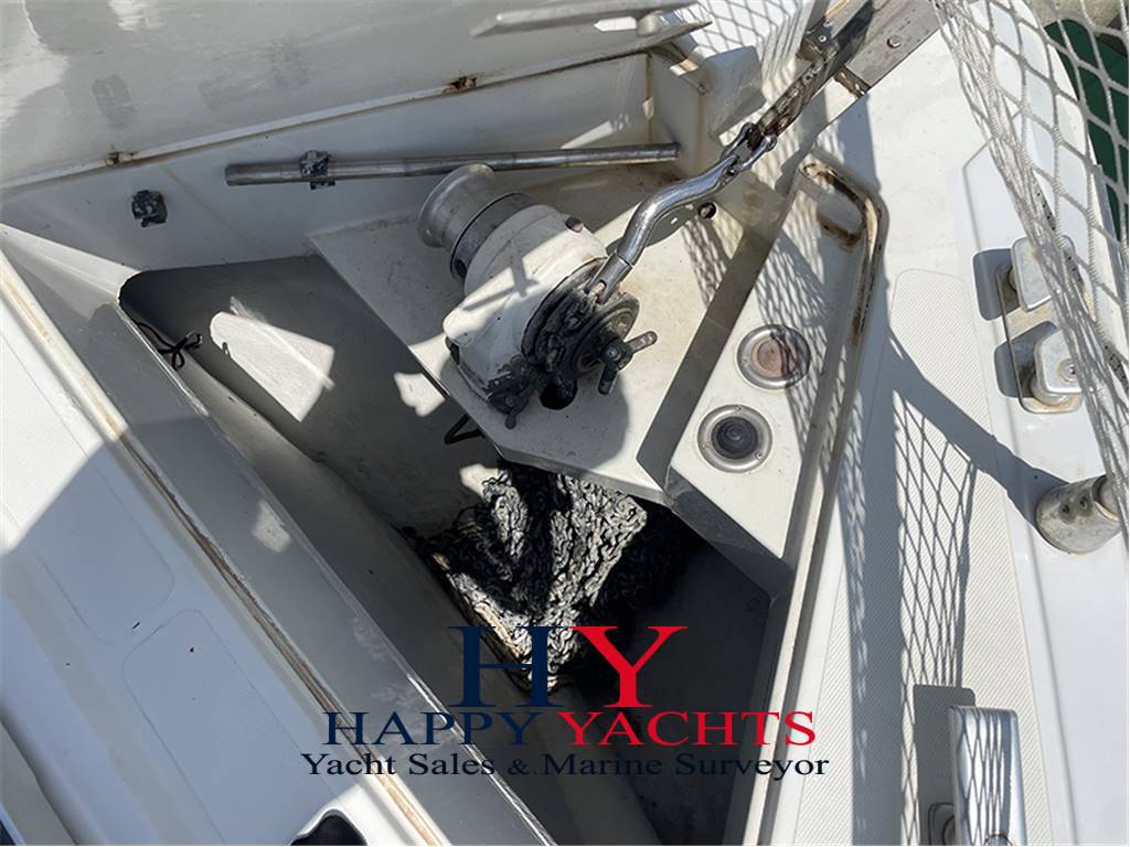 Ferretti yachts Altura 36 fly
