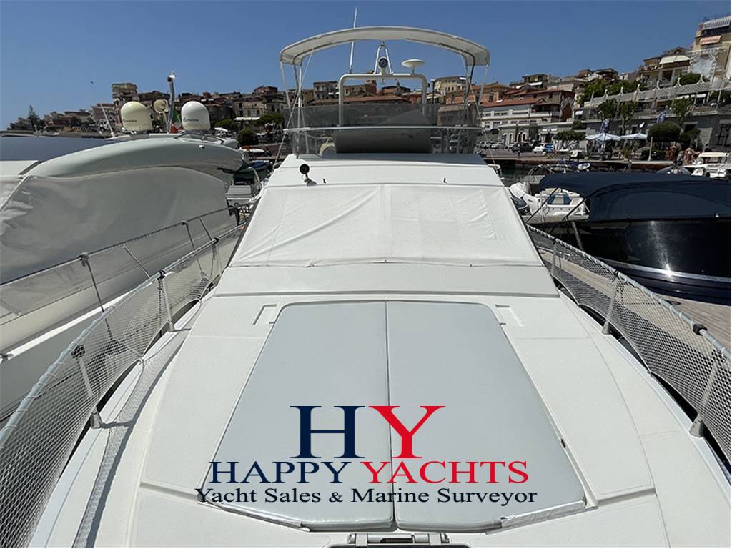 Ferretti yachts Altura 36 fly