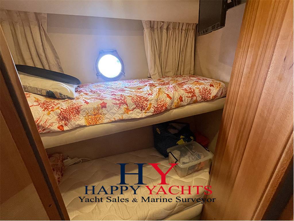 Azimut yachts 50 fly