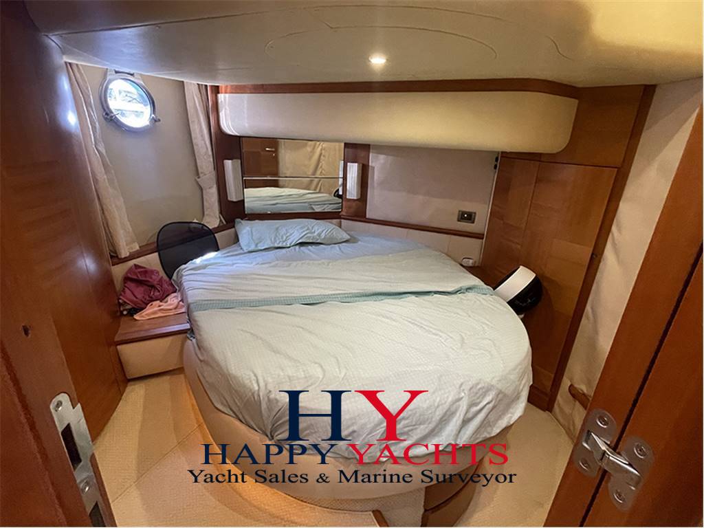 Azimut yachts 50 fly