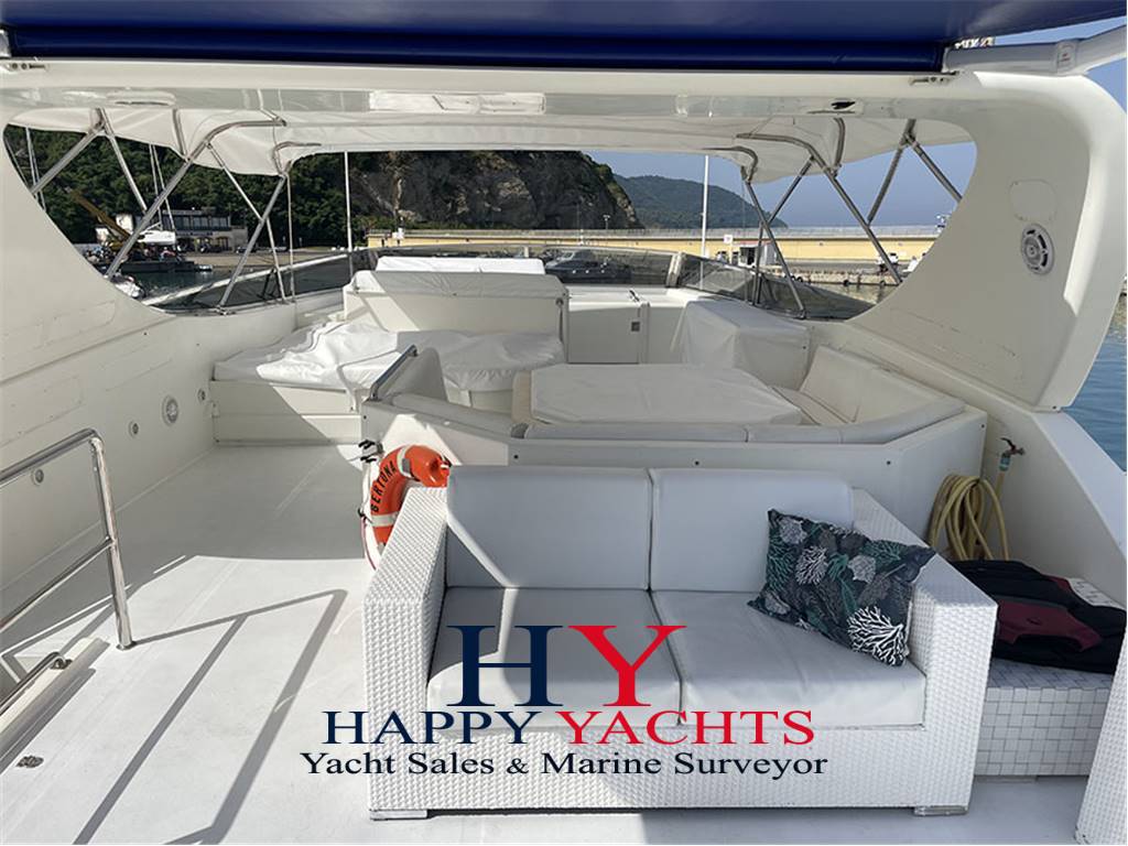 Falcon yachts 86