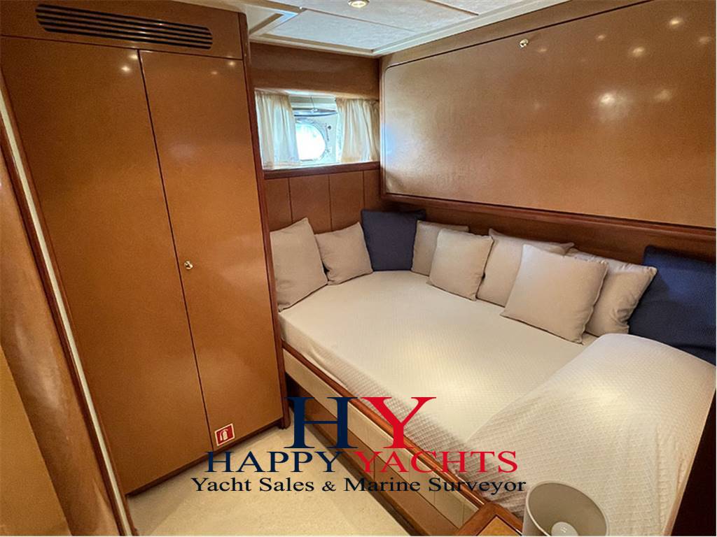 Falcon yachts 86