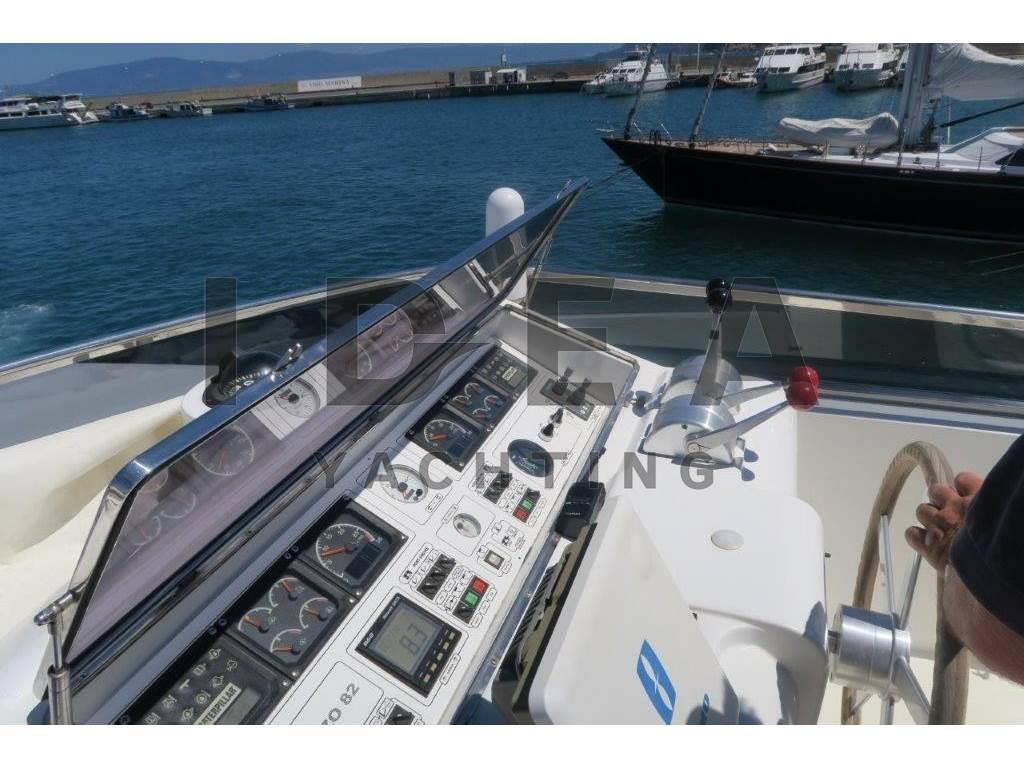 Sanlorenzo Sl 82
