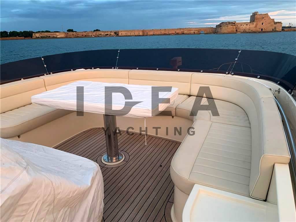 Mochi craft Dolphin 74 cruiser