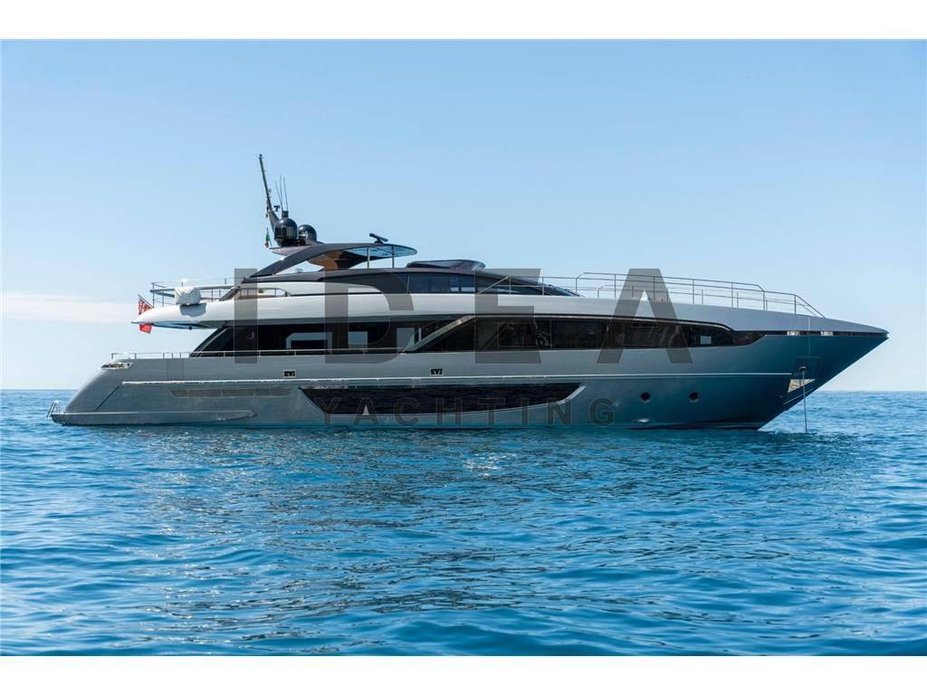Riva Corsaro 100