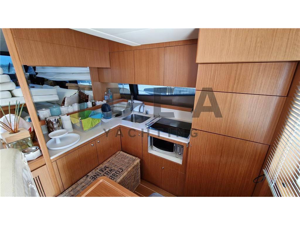 Ferretti yachts Ferretti 592