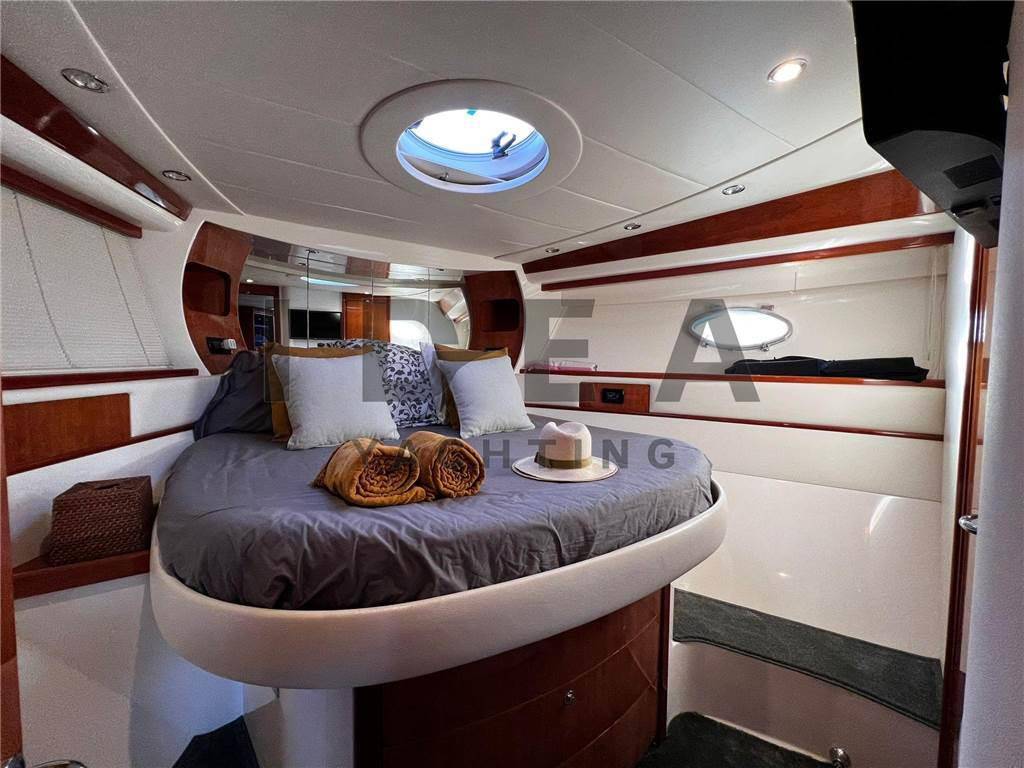 Pershing 50