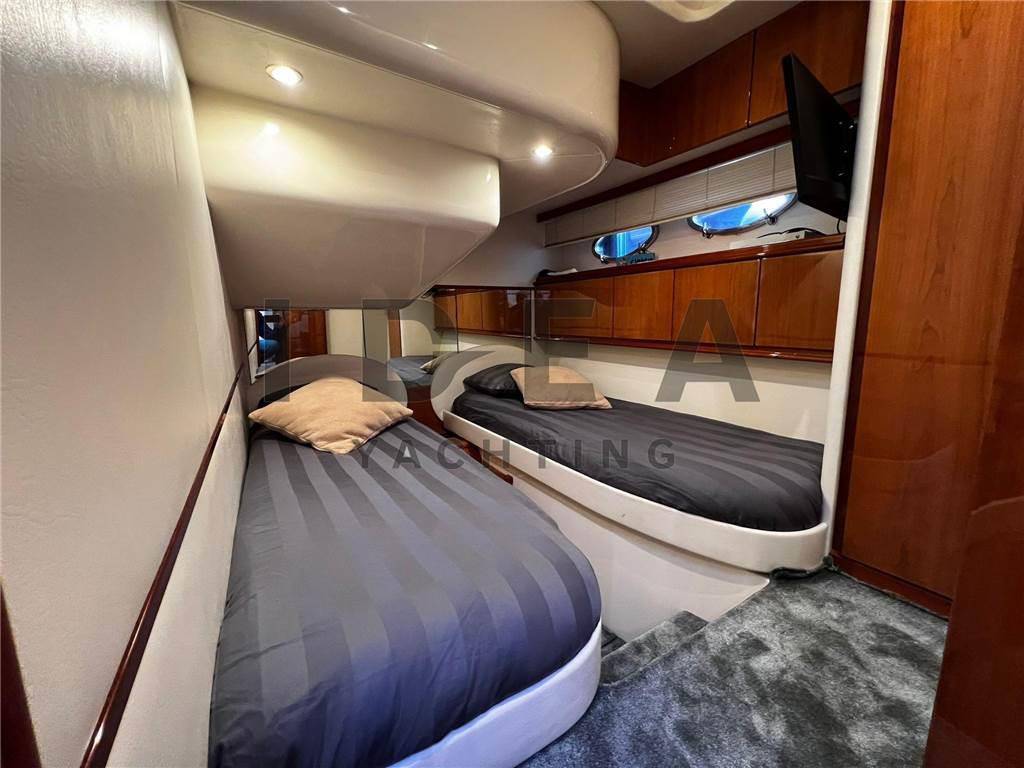 Pershing 50
