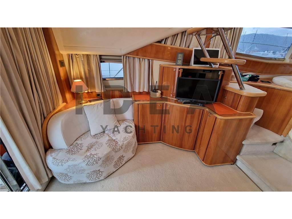 Princess yachts 56 fly