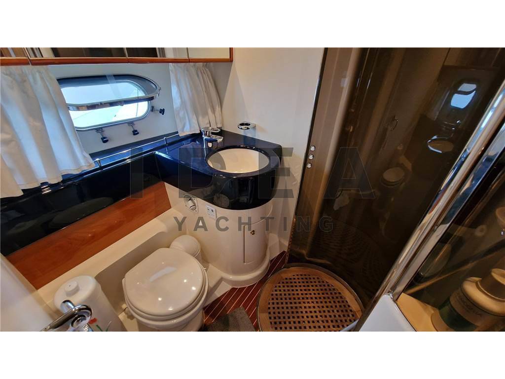 Princess yachts 56 fly