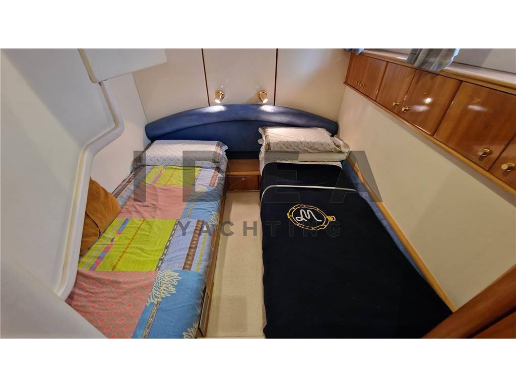 Princess yachts 56 fly