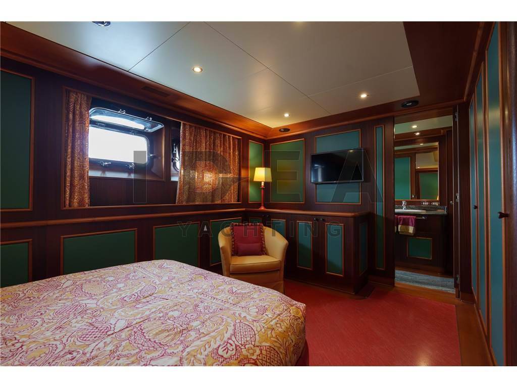 Baglietto 44 m