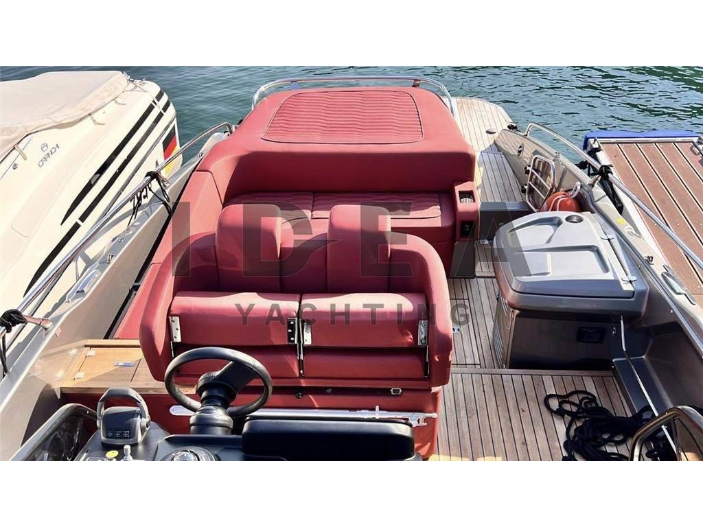 Cranchi E30 endurance