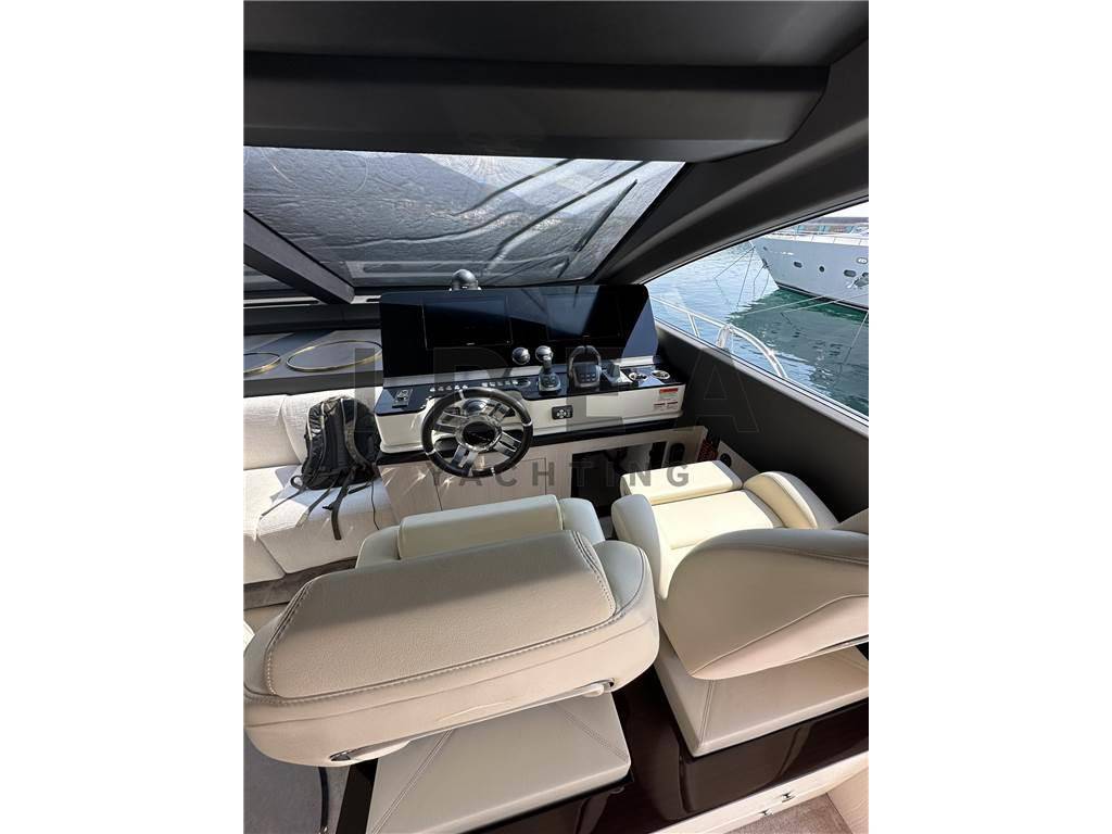 Azimut 78 flybridge