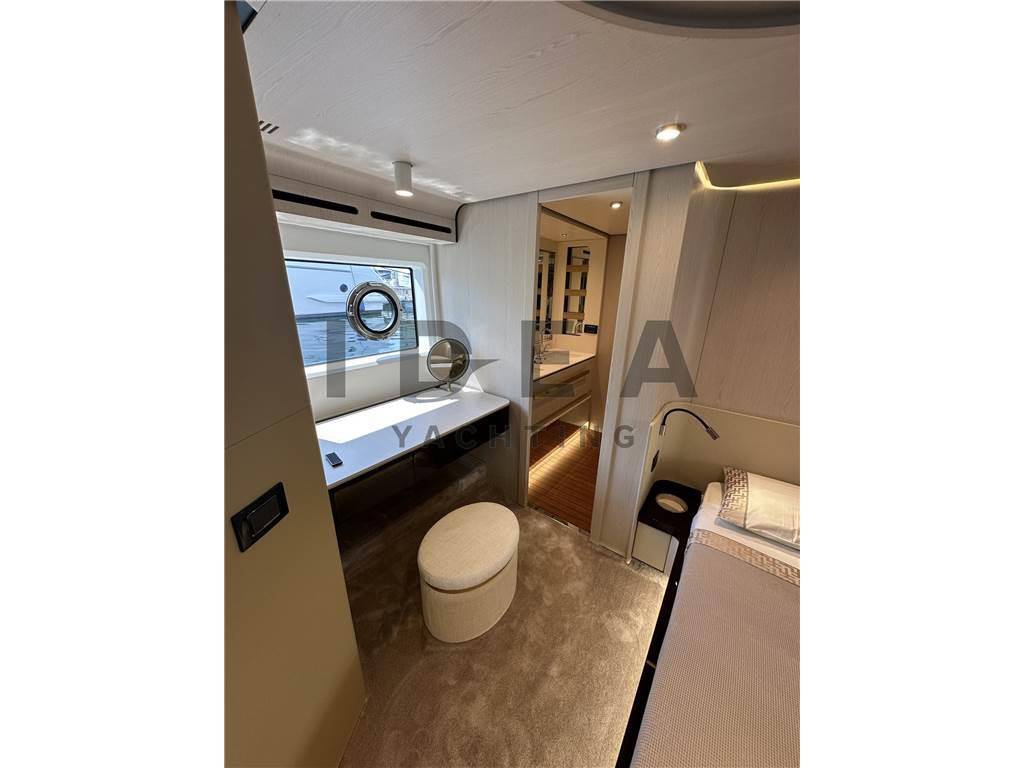 Azimut 78 flybridge
