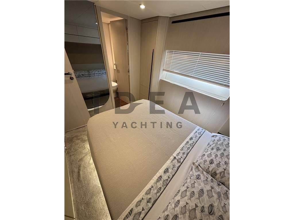 Azimut 78 flybridge
