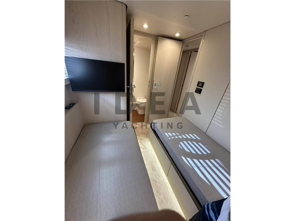 Azimut 78 flybridge