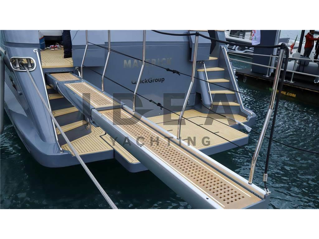 Falcon yachts 80