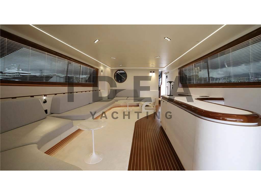 Falcon yachts 80