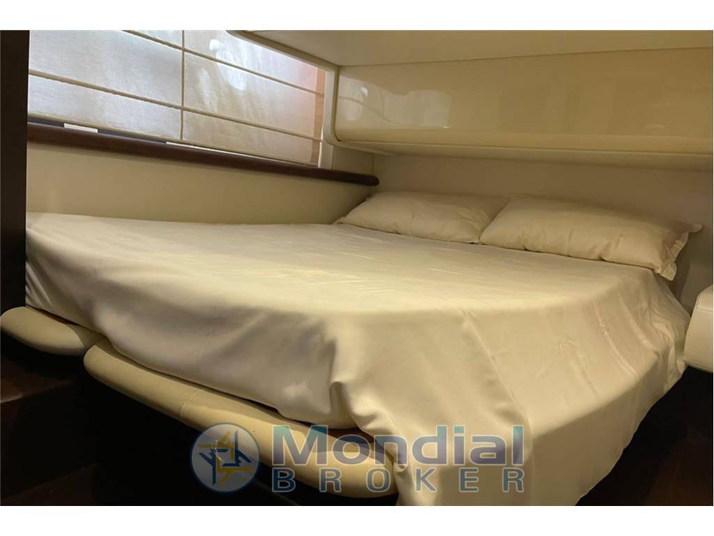 Azimut yachts 43 s
