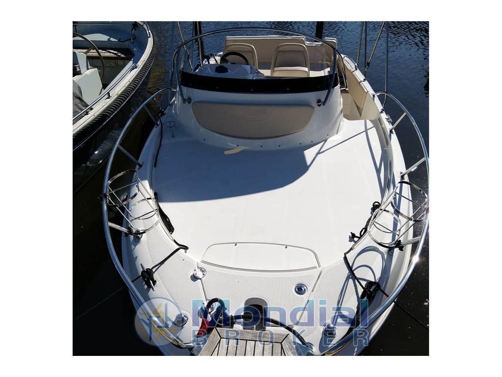 Bayliner marine usa Avanti 7