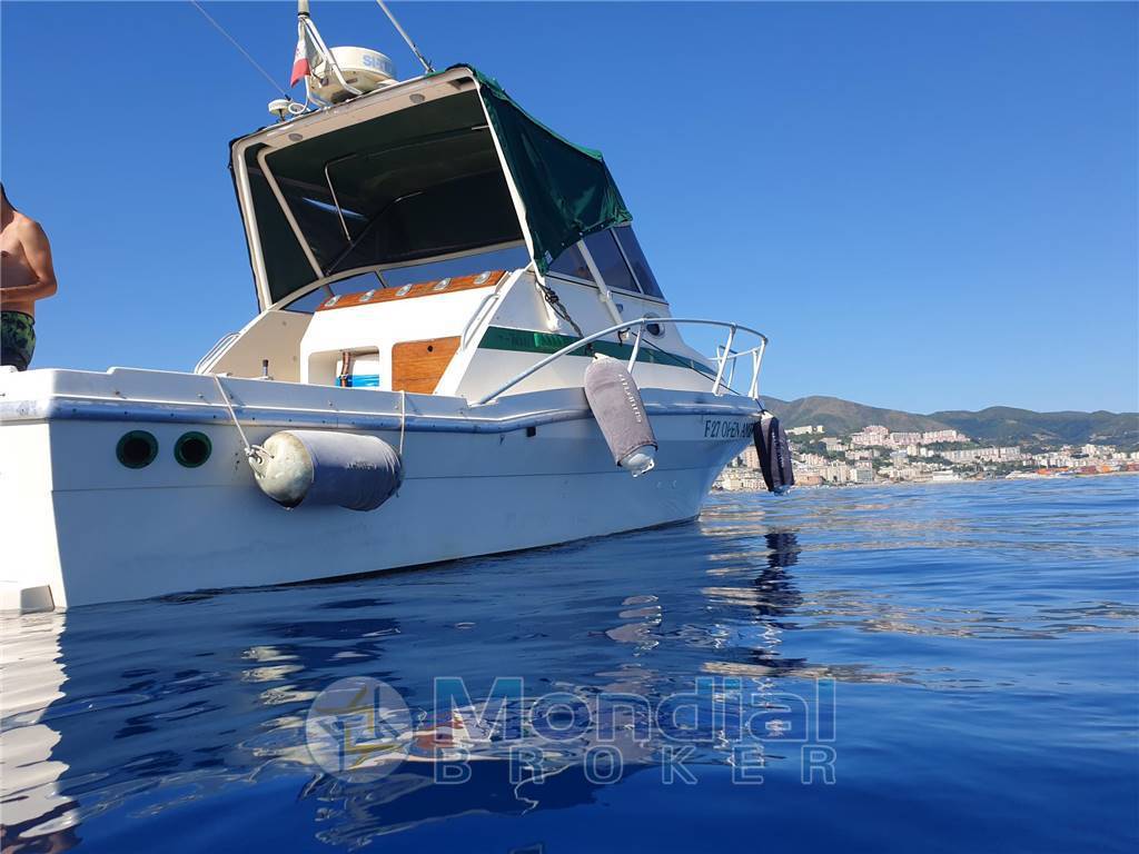 Cantiere nautico 7 mari F 27 open america