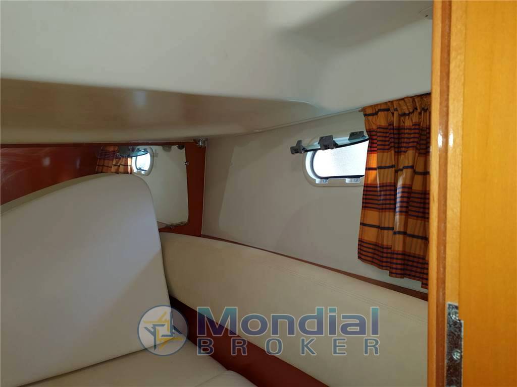 Jeanneau Prestige 34 usato