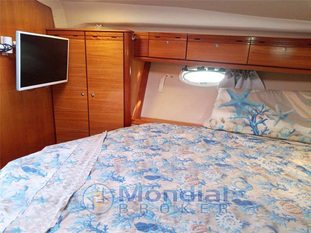 Bavaria 33 sport ht usato