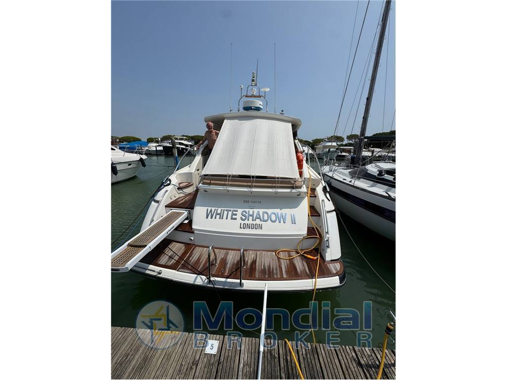 Princess V45 usato