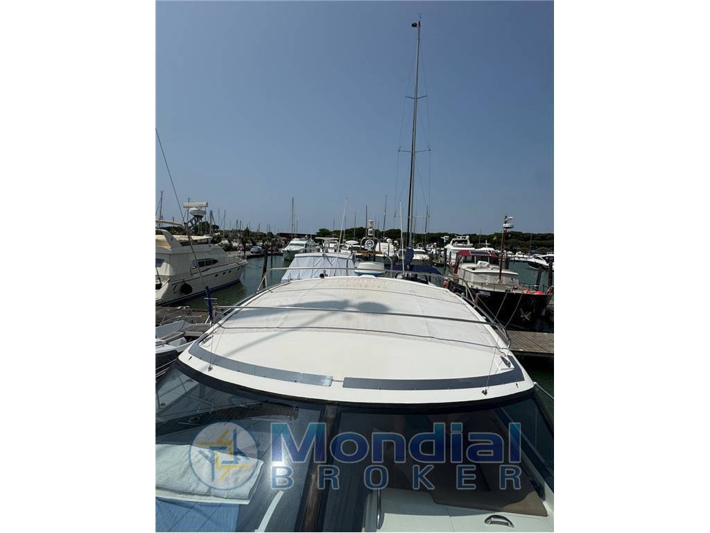 Princess V45 usato