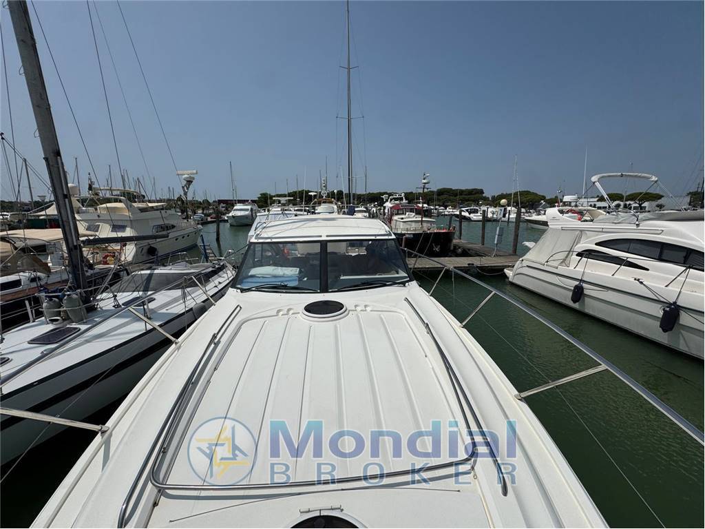 Princess V45 usato