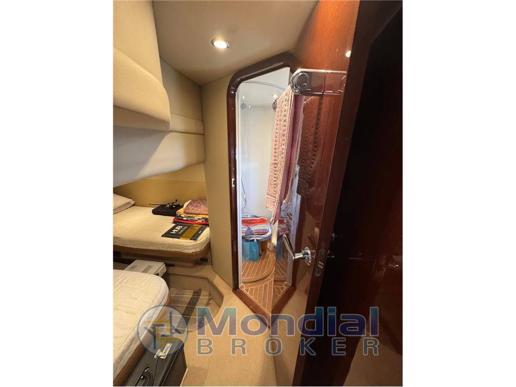 Princess V45 usato