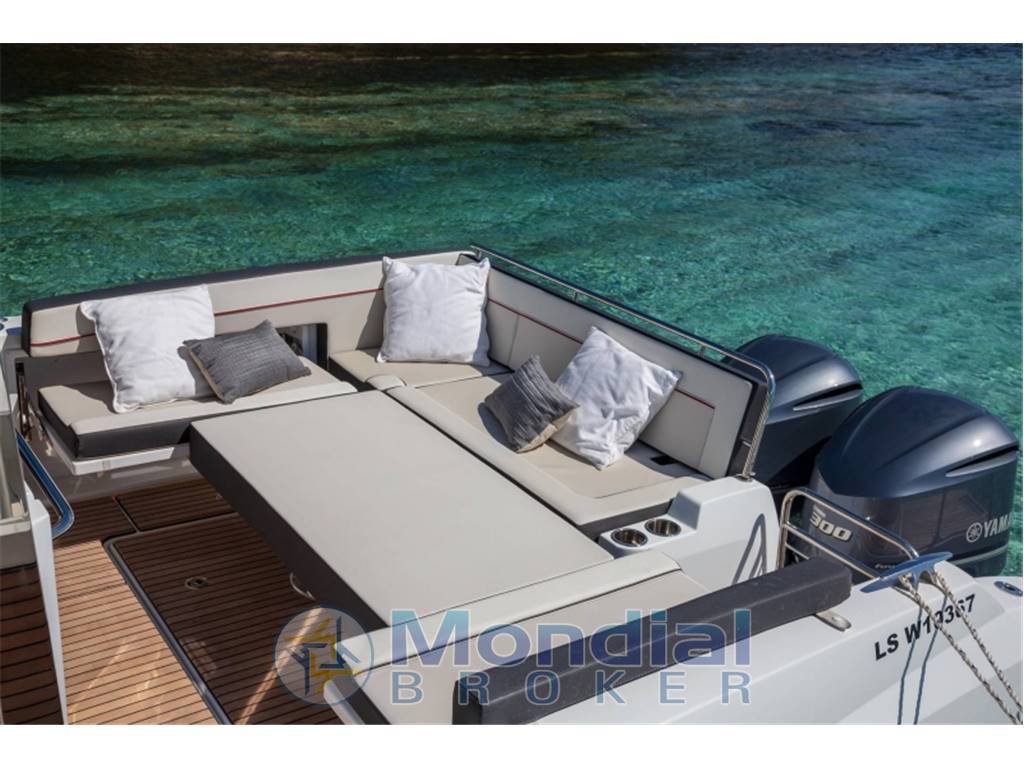 Jeanneau Cap camarat 10.5 wa s2-nuova