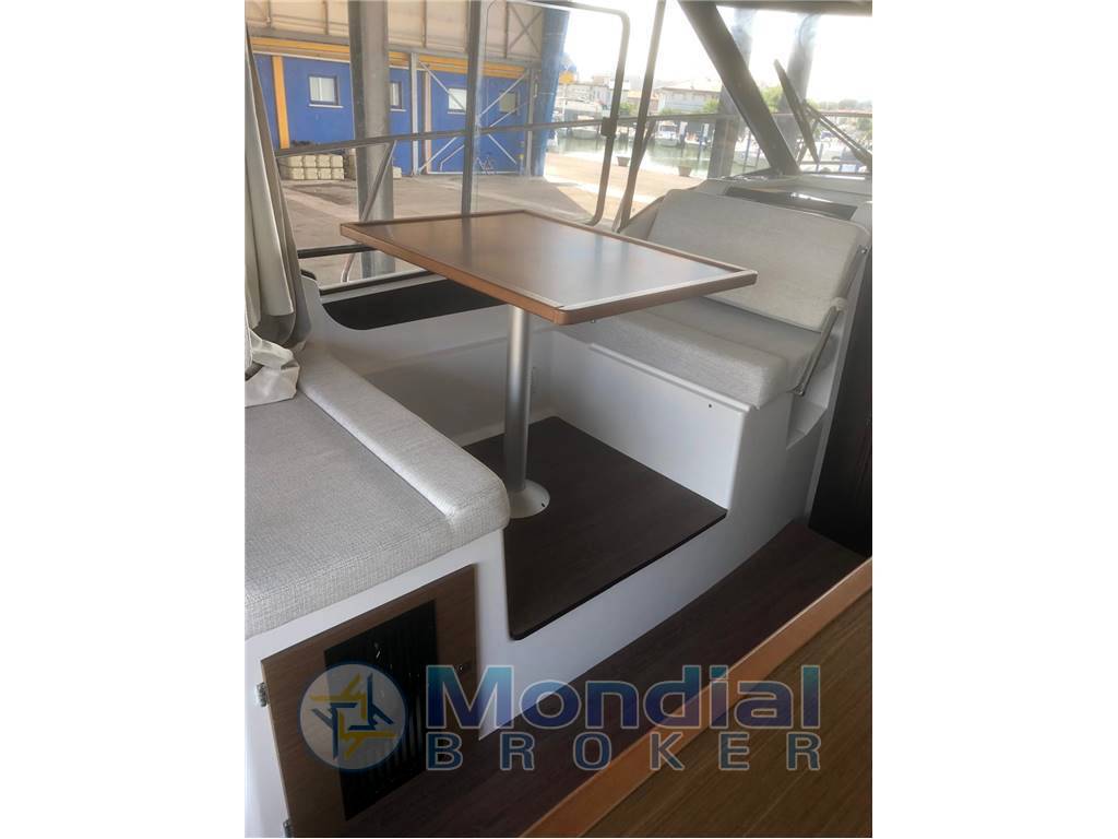 Jeanneau Merry fisher 895 usata