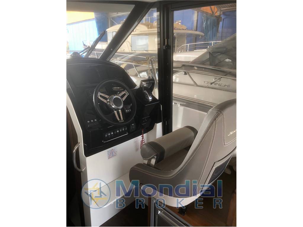Jeanneau Merry fisher 895 usata