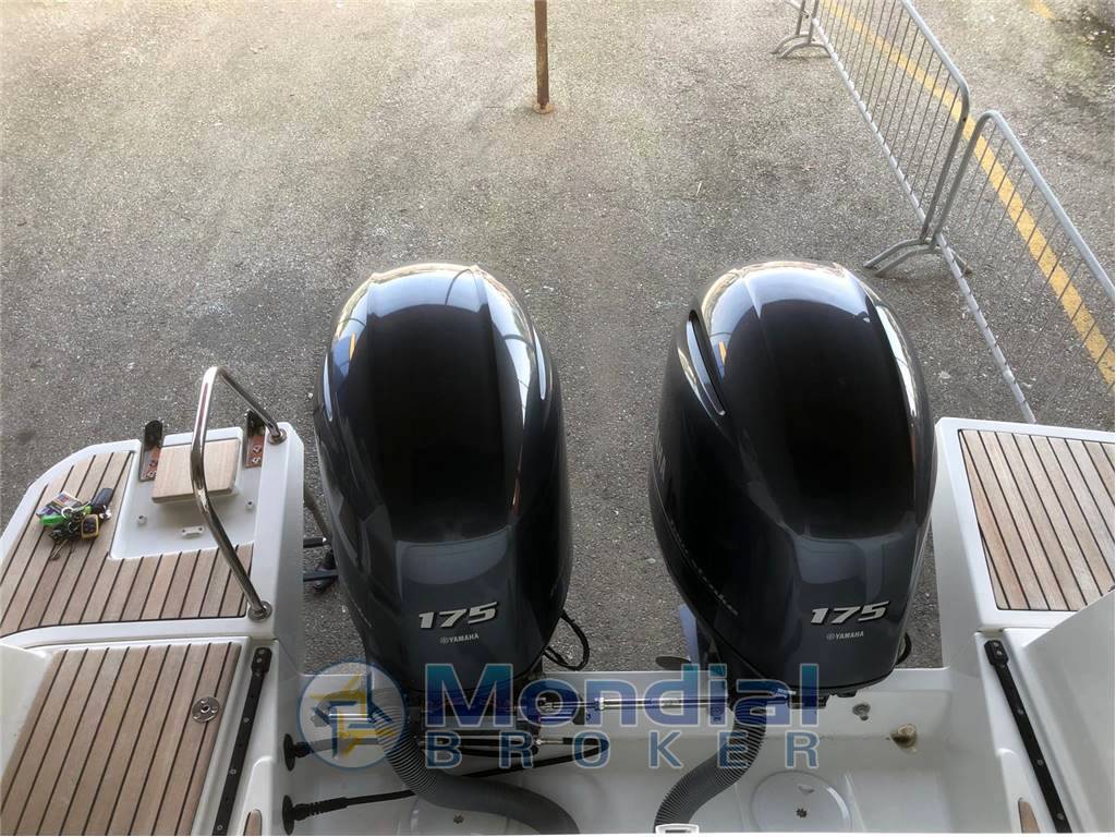 Jeanneau Merry fisher 895 usata
