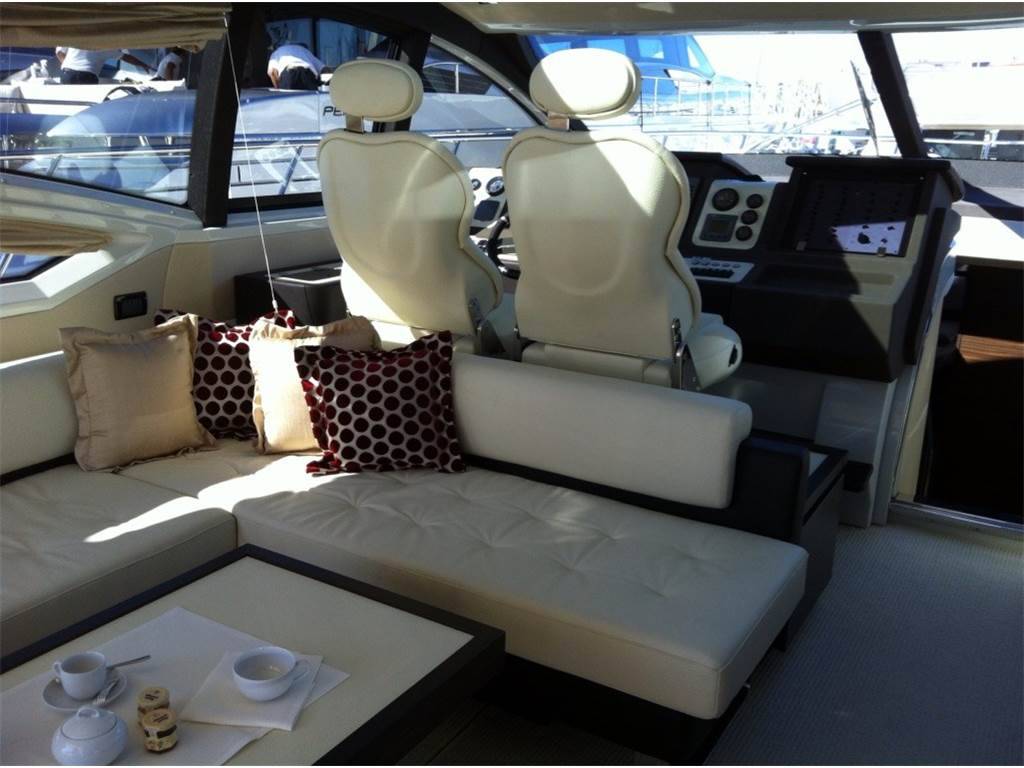 Azimut 62 s