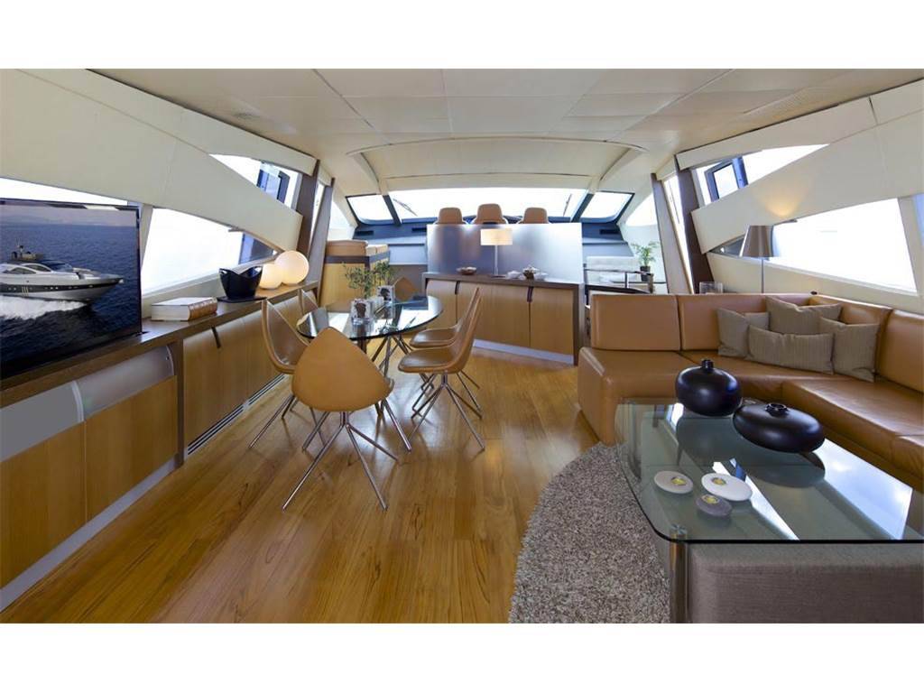 Pershing 90