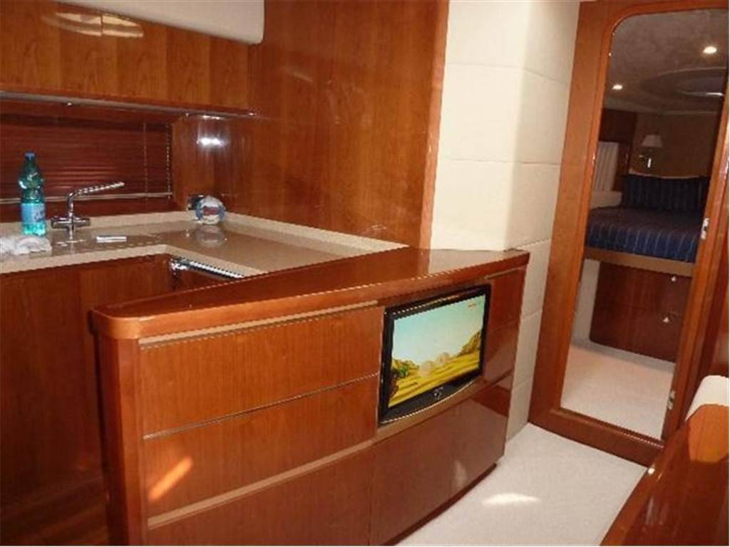Princess yacht V53