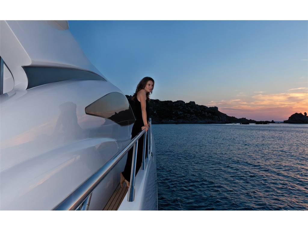 Overmarine Mangusta 92
