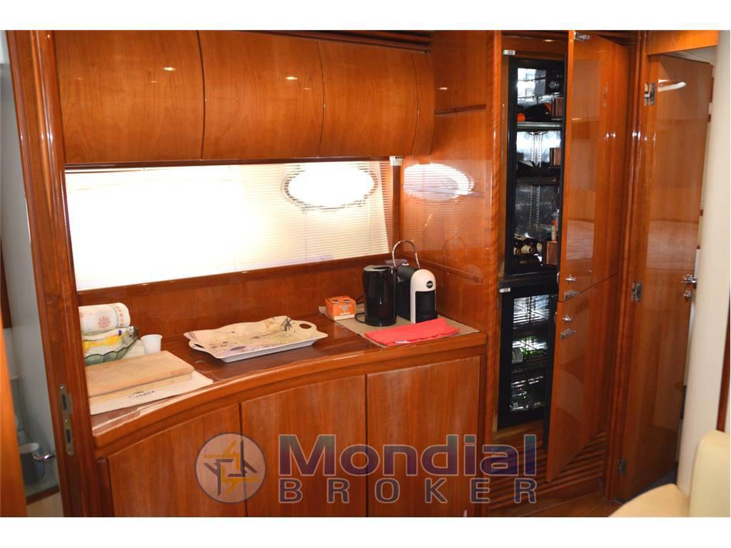 Pershing 50