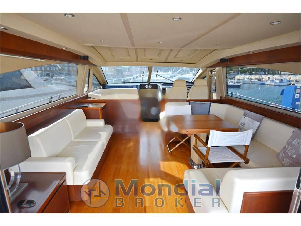 Princess yachts V65