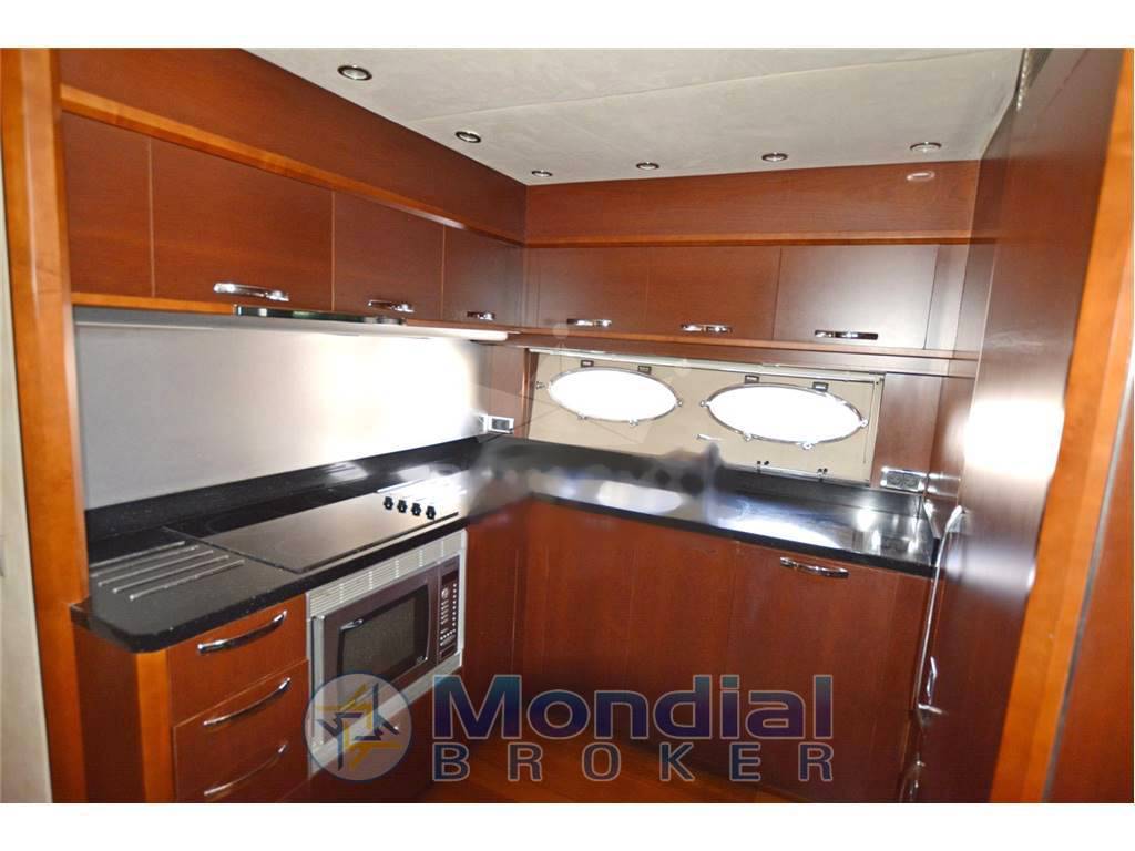 Princess yachts V65