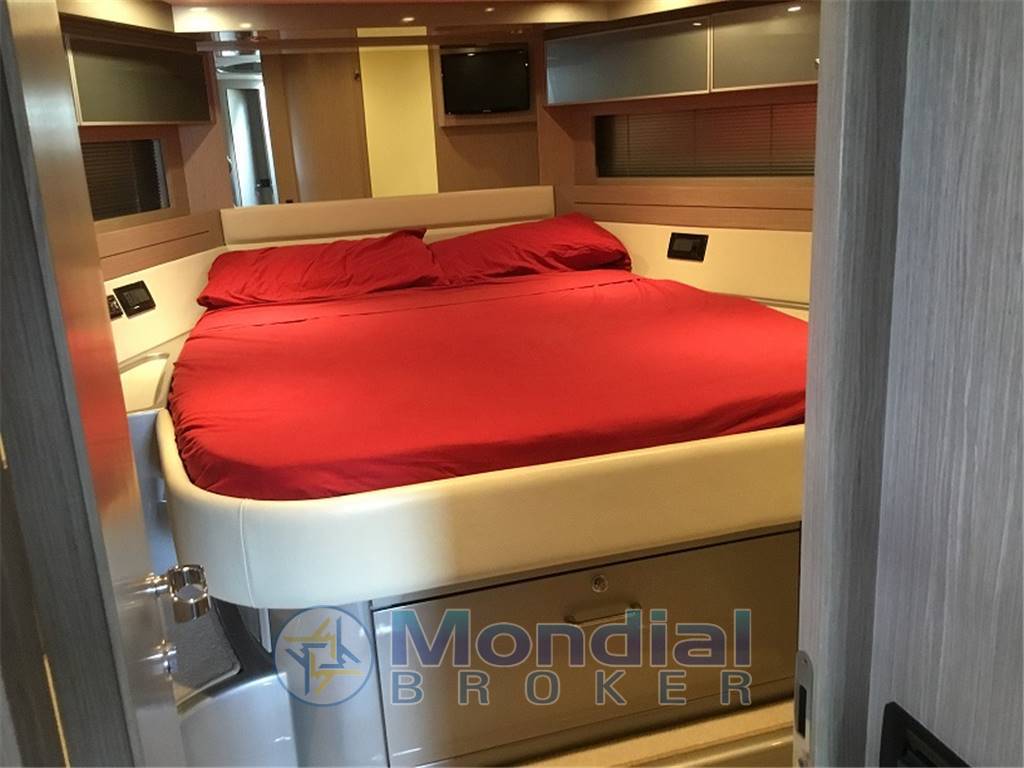 Riva Rivale 52