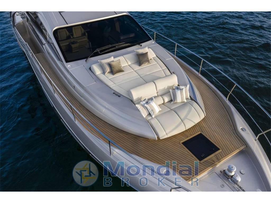 Pershing 7x