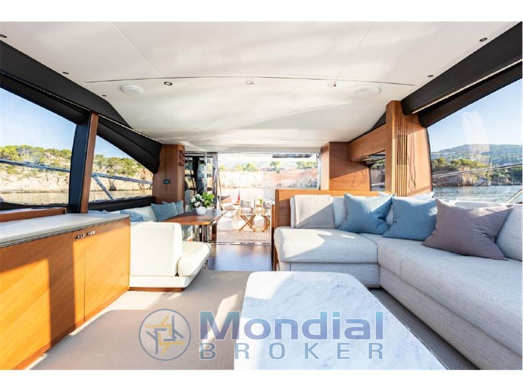 Princess yachts S66