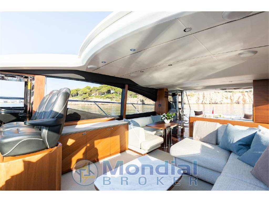 Princess yachts S66